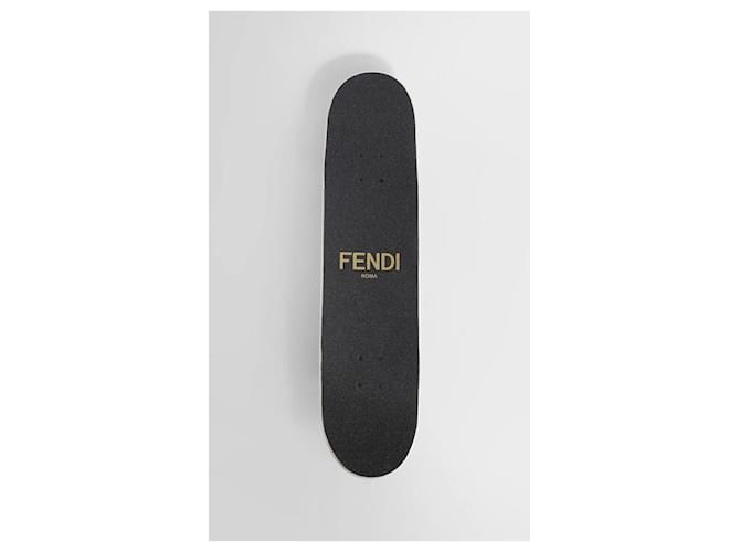 Fendi Logo Metallic Skateboard Multicolore - vista 3