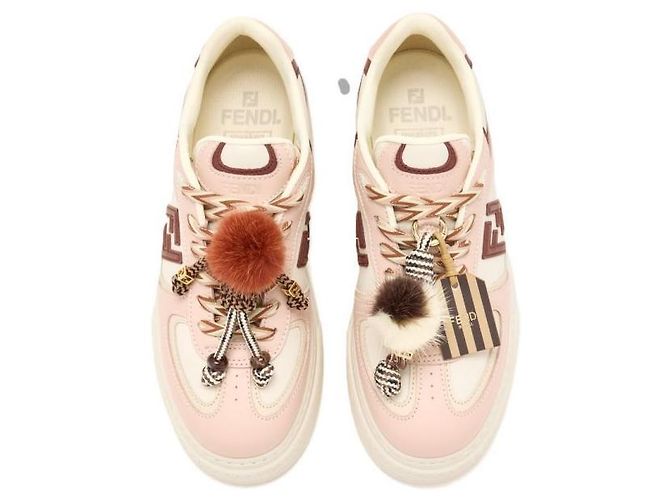 Fendi Zapatillas platform bajas de piel con charms - vista 6