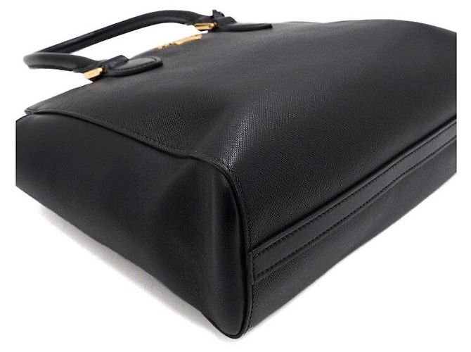 Prada Mala Tote e Mala de Ombro com Alça de Mão em Saffiano Preto e Logótipo Dourado - vista 7