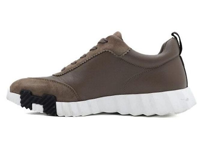 Hermès Baskets Bouncing en cuir et daim Marron - vue 4