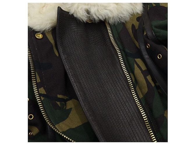 Burberry Giacca da donna in cotone camo, pelle e shearling - vista 7