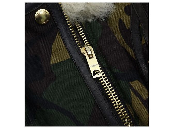 Burberry Giacca da donna in cotone camo, pelle e shearling - vista 8