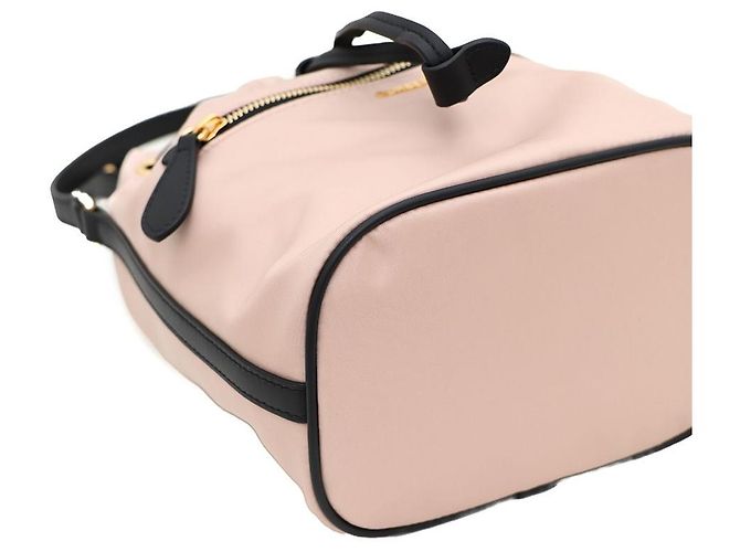 Burberry Borsa a secchiello in nylon con coulisse e borsa a tracolla Rosa - vista 6