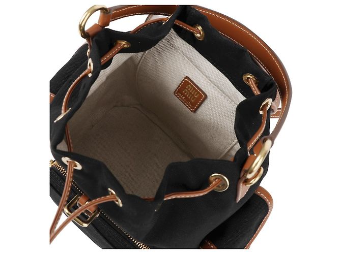 Miu Miu Leinwand-Leder-Rucksack Schwarz - Ansicht 8
