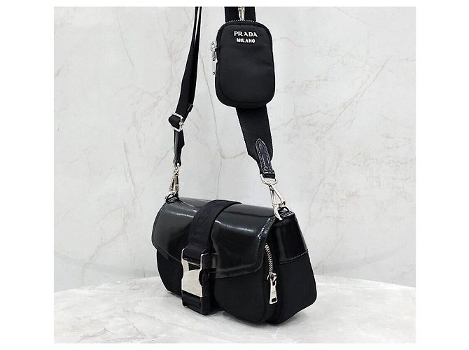 Prada Borsa a tracolla in nylon e pelle spazzolata con tasca - vista 2