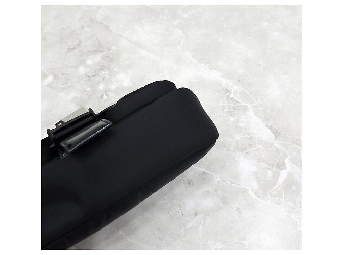 Prada Borsa a tracolla in nylon e pelle spazzolata con tasca - vista 7
