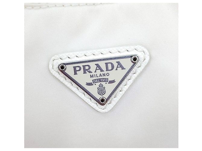 Prada Borsa a tracolla Re-Edition in Re-Nylon bianca Argento - vista 5