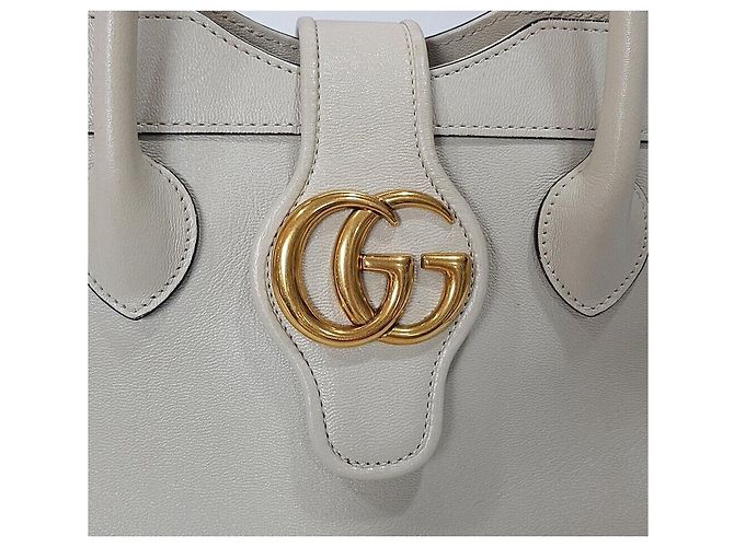 Gucci Borsa a tracolla tote Marmont in pelle Bianco - vista 3