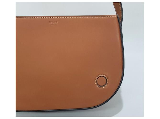 Céline Borsa a tracolla Marlon Triofe Marrone - vista 9