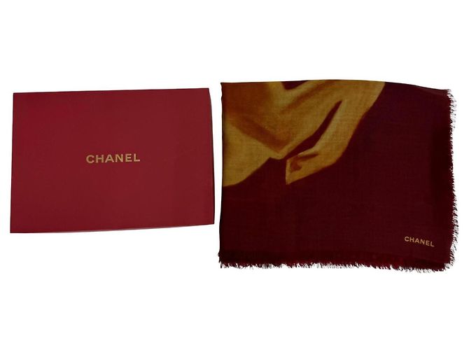 Sciarpa in cashmere Chanel Bordeaux Bordò - vista 2
