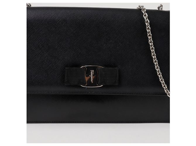 Salvatore Ferragamo Borsa a tracolla e spalla con catena Nero - vista 2