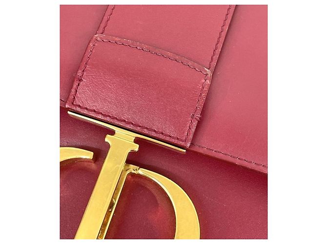 Dior Burgundy Montaigne Roja - vista 12