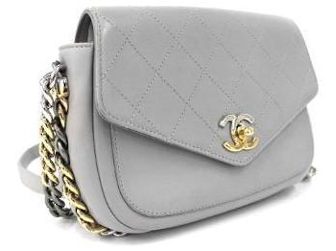 Chanel Graue Season Klappentasche Braun - Ansicht 2