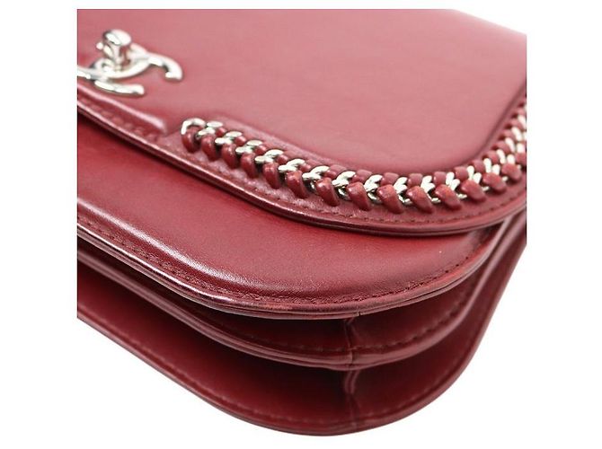 Chanel Borsa a tracolla in pelle bordeaux con patta e catena - vista 5