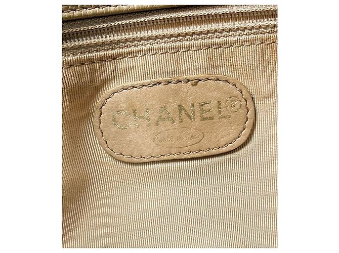 Chanel Borsa a tracolla CC in pelle caviar beige Marrone - vista 5