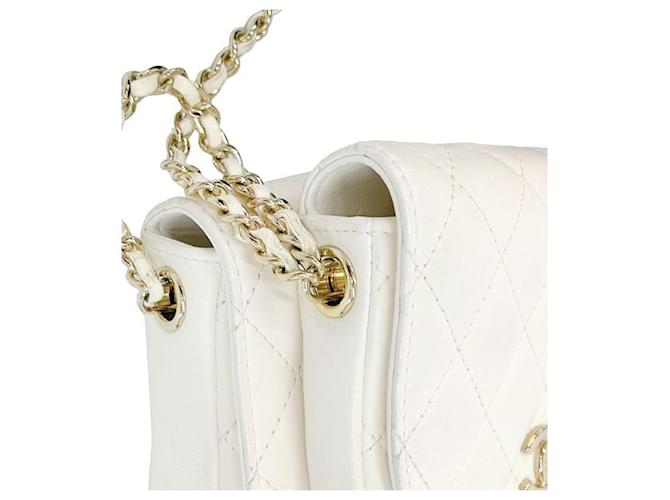 Chanel Borsa a tracolla bianca con patta e catena Bianco - vista 12