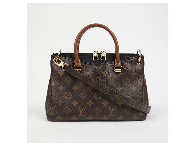 Louis Vuitton Borsa a spalla Pallas BB Nero - vista 2