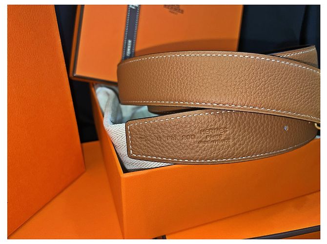 Hermès Cintura reversibile Classic Black Gold Outstitch in oro opaco Arancione - vista 2