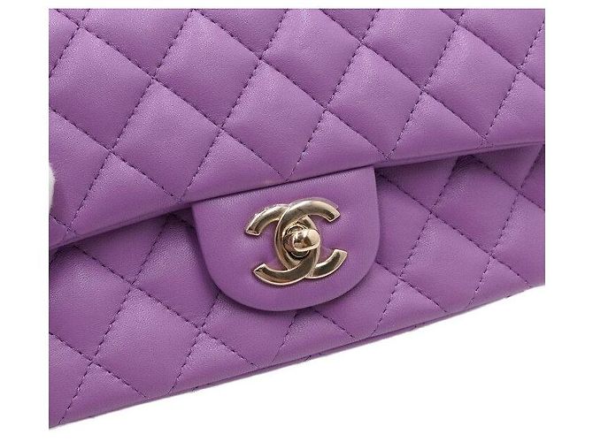 Chanel Mini borsa a tracolla Classic Flap in pelle d'agnello viola con catena oro champagne Porpora - vista 9
