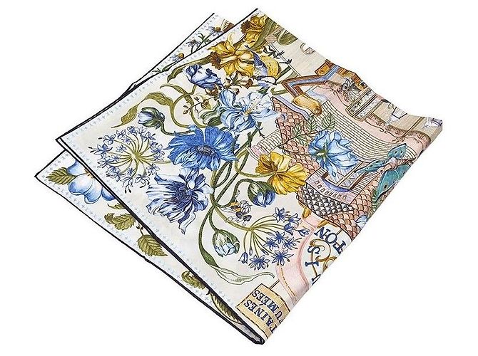 Louis Vuitton Foulard Quadrato Fontaine Parfum Blu - vista 4