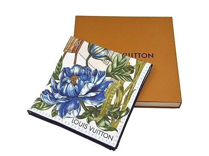 Louis Vuitton Foulard Quadrato Fontaine Parfum Blu - vista 6