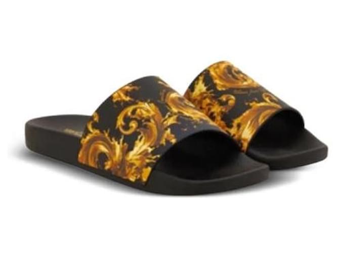 Ciabatte Versace stampate nere e oro Nero - vista 5