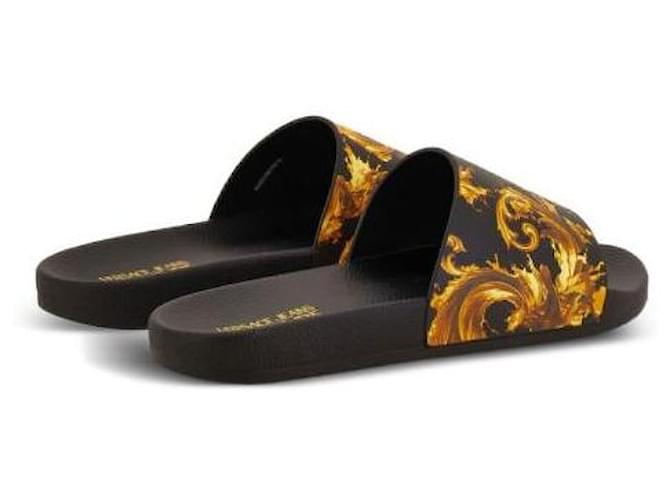 Ciabatte Versace stampate nere e oro Nero - vista 9