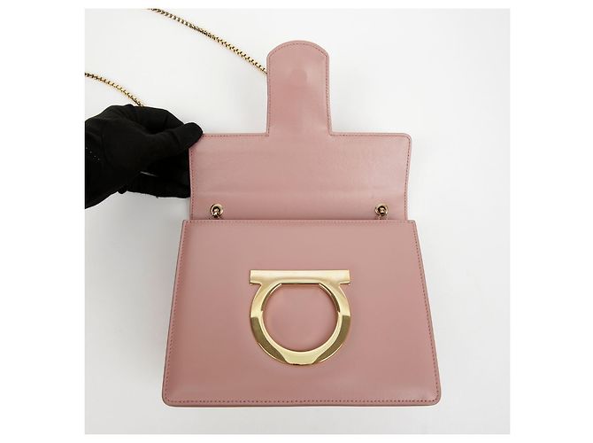 Salvatore Ferragamo Borsa a tracolla con catena Thalia Rosso - vista 10