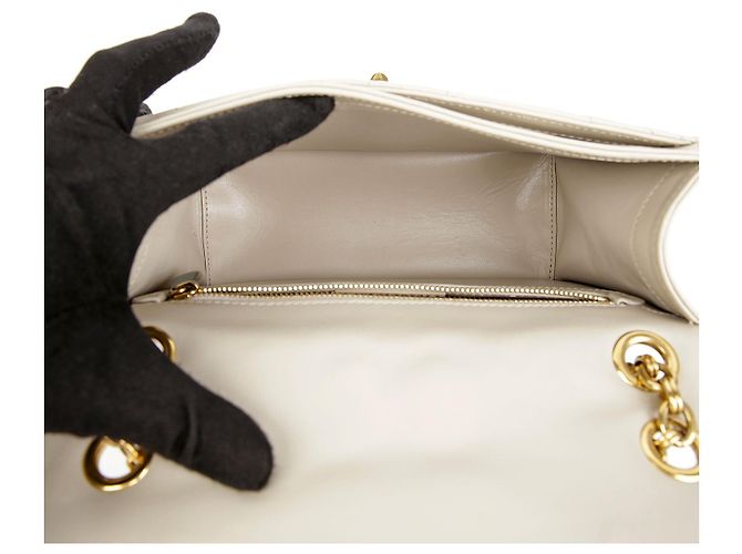 Salvatore Ferragamo Bolso de hombro acolchado con cadena Gancini - vista 16