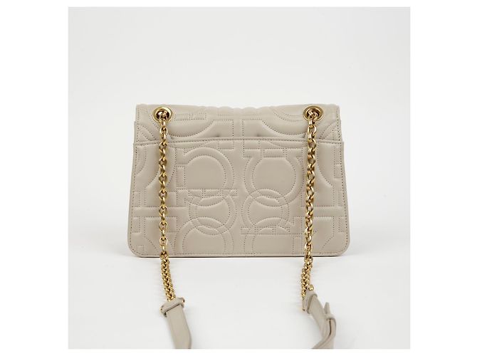 Salvatore Ferragamo Bolso de hombro acolchado con cadena Gancini - vista 4