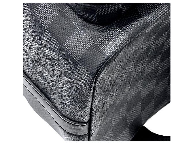 Louis Vuitton Zaino Utility Damier Graphite Multicolore - vista 6