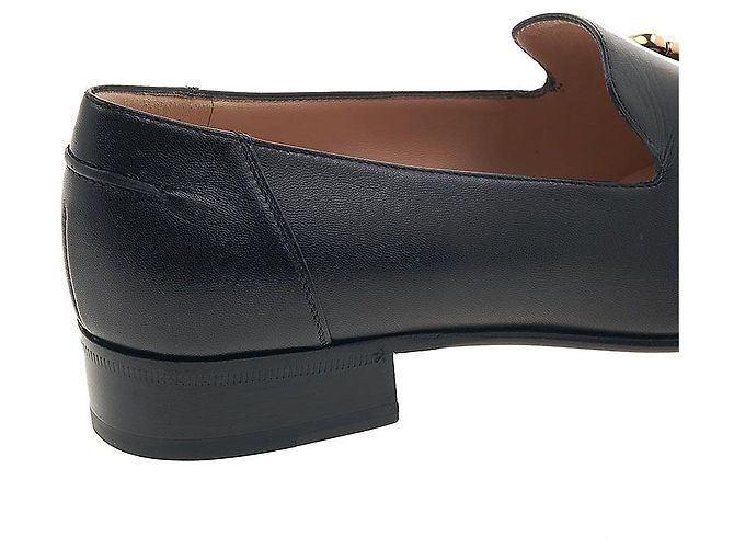 Gucci Mocassini in pelle con morsetto da donna Nero - vista 10