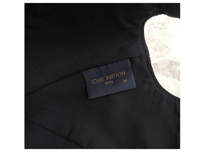 Louis Vuitton Shadow Baseball Cap aus Leder mit Monogramm in Schwarz - Ansicht 6