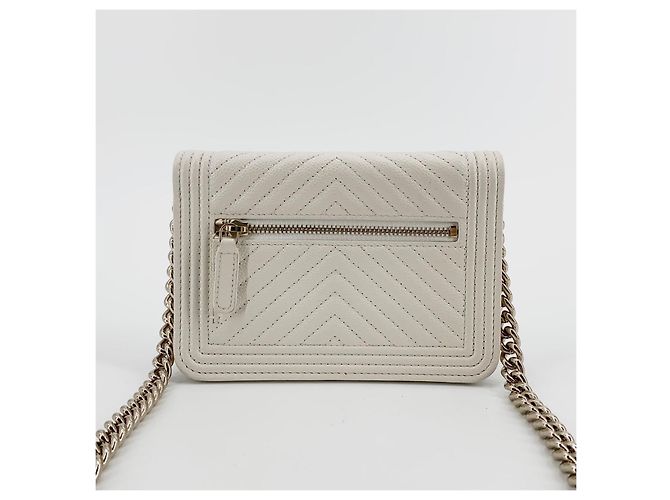 Chanel Mini Borsa a Tracolla WOC Chevron Caviar Gold Bianco - vista 3