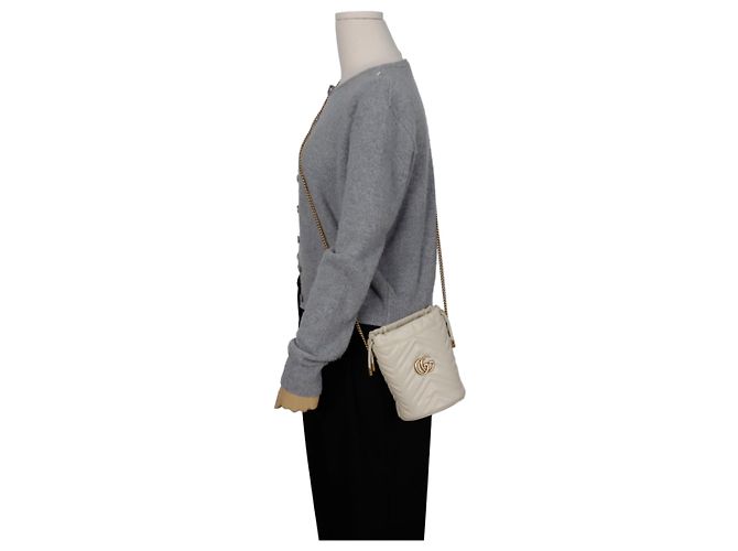 Gucci Mini Borsa a Secchiello GG Marmont a tracolla Bianco - vista 10