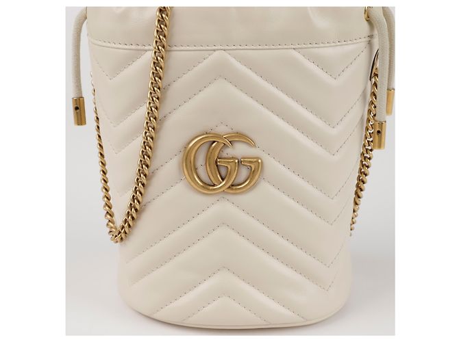 Gucci Mini Borsa a Secchiello GG Marmont a tracolla Bianco - vista 2