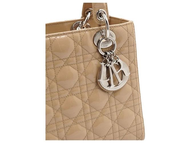 Dior Mittlere Cannage Tote Bag aus beigem Lackleder Braun - Ansicht 8