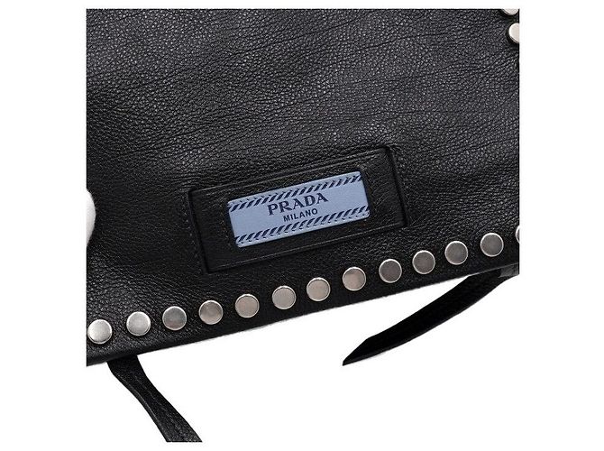 Prada Borsa a spalla e crossbody borchiata in pelle nera Nero - vista 13