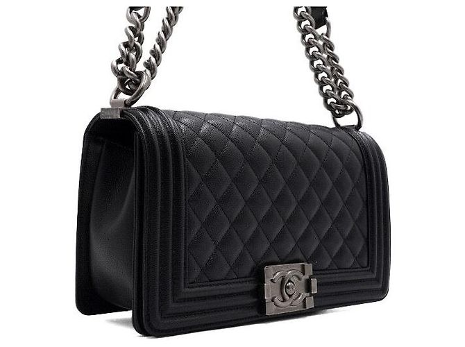 Chanel Borsa a tracolla Medium Flap in pelle Caviar nera Nero - vista 3