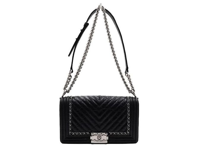 Chanel Borsa a spalla e crossbody Boy Medium in vitello nero con catena argento - vista 2