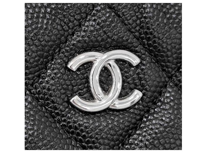 Chanel Clutch Caviar New Medium Negro - vista 5