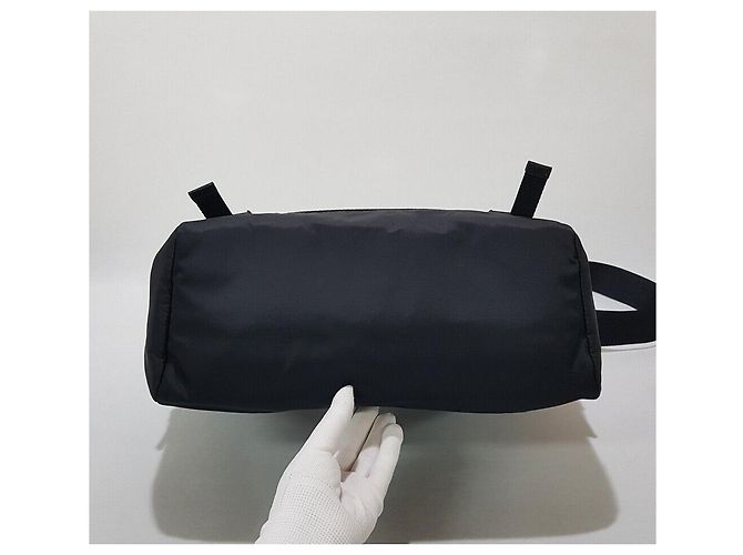 Prada Borsa a tracolla in Re-Nylon e pelle Saffiano Nero - vista 6