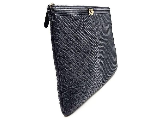 Chanel Clutch Caviar Boy Chevron Large Azul - vista 3
