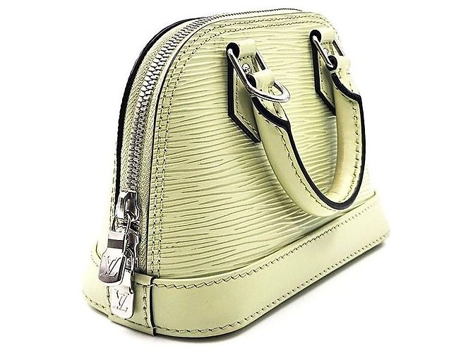 Louis Vuitton Epi Nano Alma - vista 3