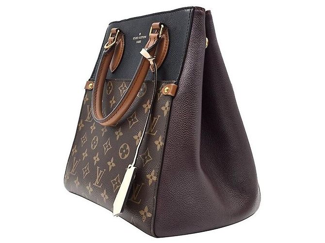 Louis Vuitton Monogram Fold MM - vista 2