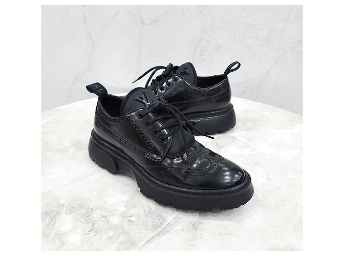 Louis Vuitton Scarpe Derby Monogram Abesse Nero - vista 3