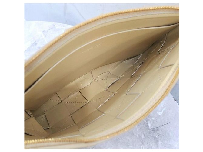 Bottega Veneta Clutch Medium in pelle Intrecciato - vista 7