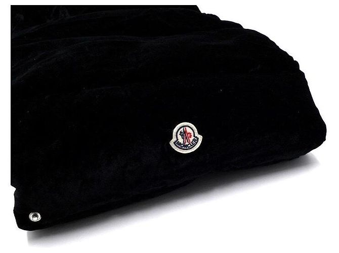 Moncler Cachecol e Muffler de Veludo Preto e Penugem de Ganso - vista 3