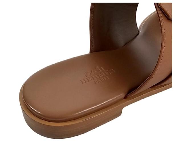 Hermès Sandali e ciabatte da donna Oro D'oro - vista 15