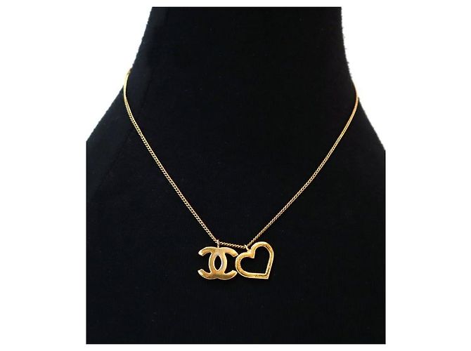 Chanel Collar Heart CC Gold - vista 5